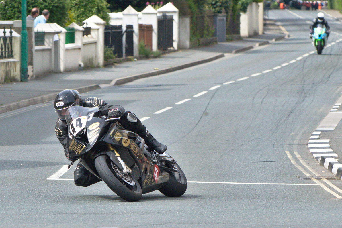 Vmax Tour 2019 au TT à l'île de Man R-DSD0053