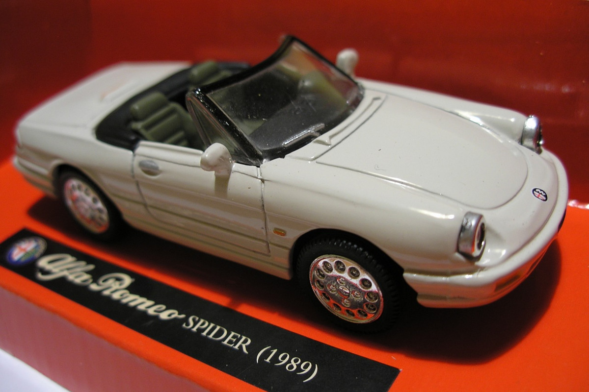Alfa-Romeo-Spider (1989)