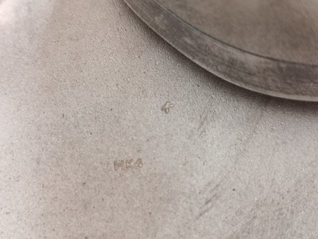 CloseUpMK4MarkingOnBackOfTray