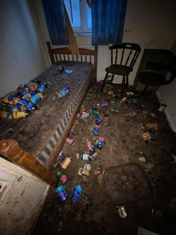 2D0521C6-8BB5-4276-8013-4A520F955C3F