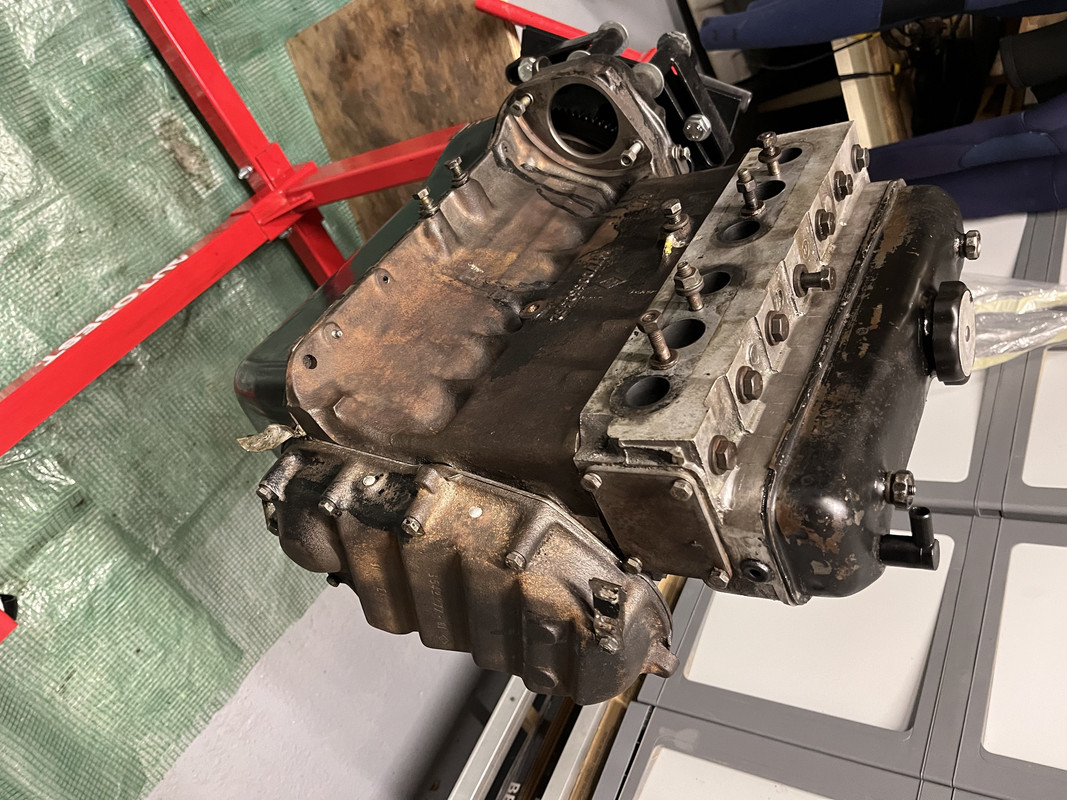 66FFE094-3A7F-4D94-BB09-E9BA667E660A