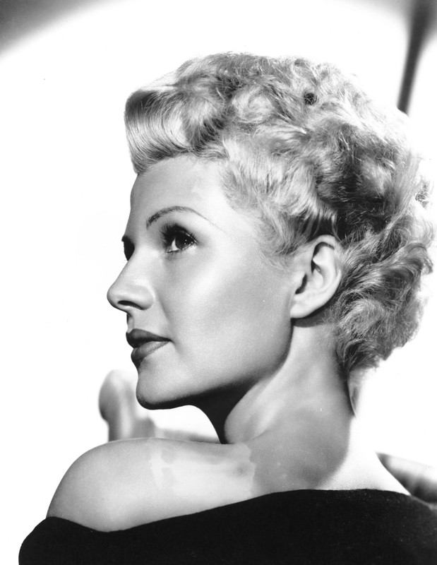 rita_hayworth_h67