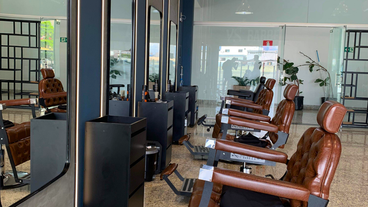 Fachada da unidade matriz da VS Barbearia