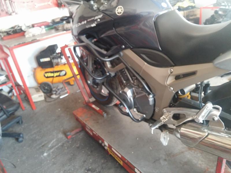 CAM02570