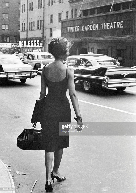 59751B86-D81A-4642-A941-AD879A88D41C