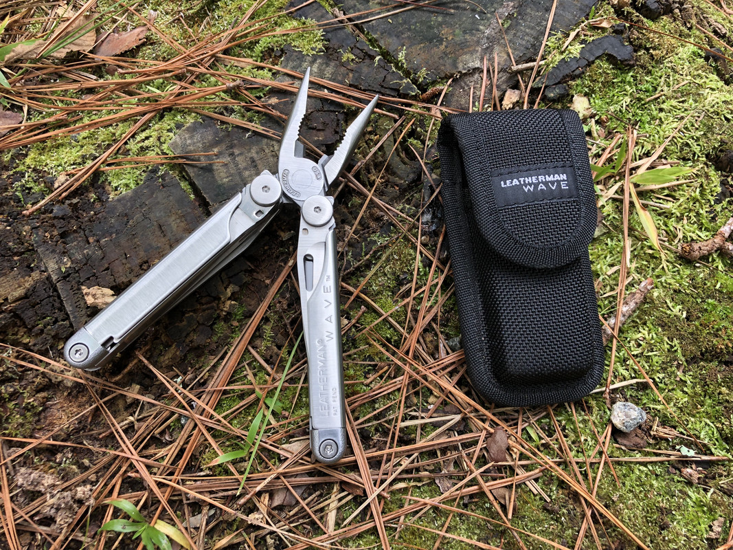 Leatherman-Wave-circa-2003-OIF.jpg