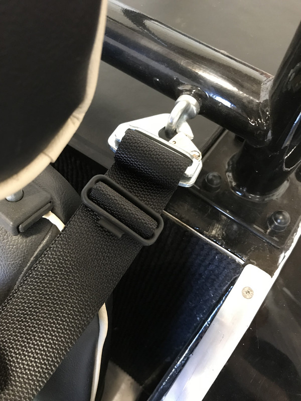 2EB27B95-4065-48F3-87CB-C973A8D066AA