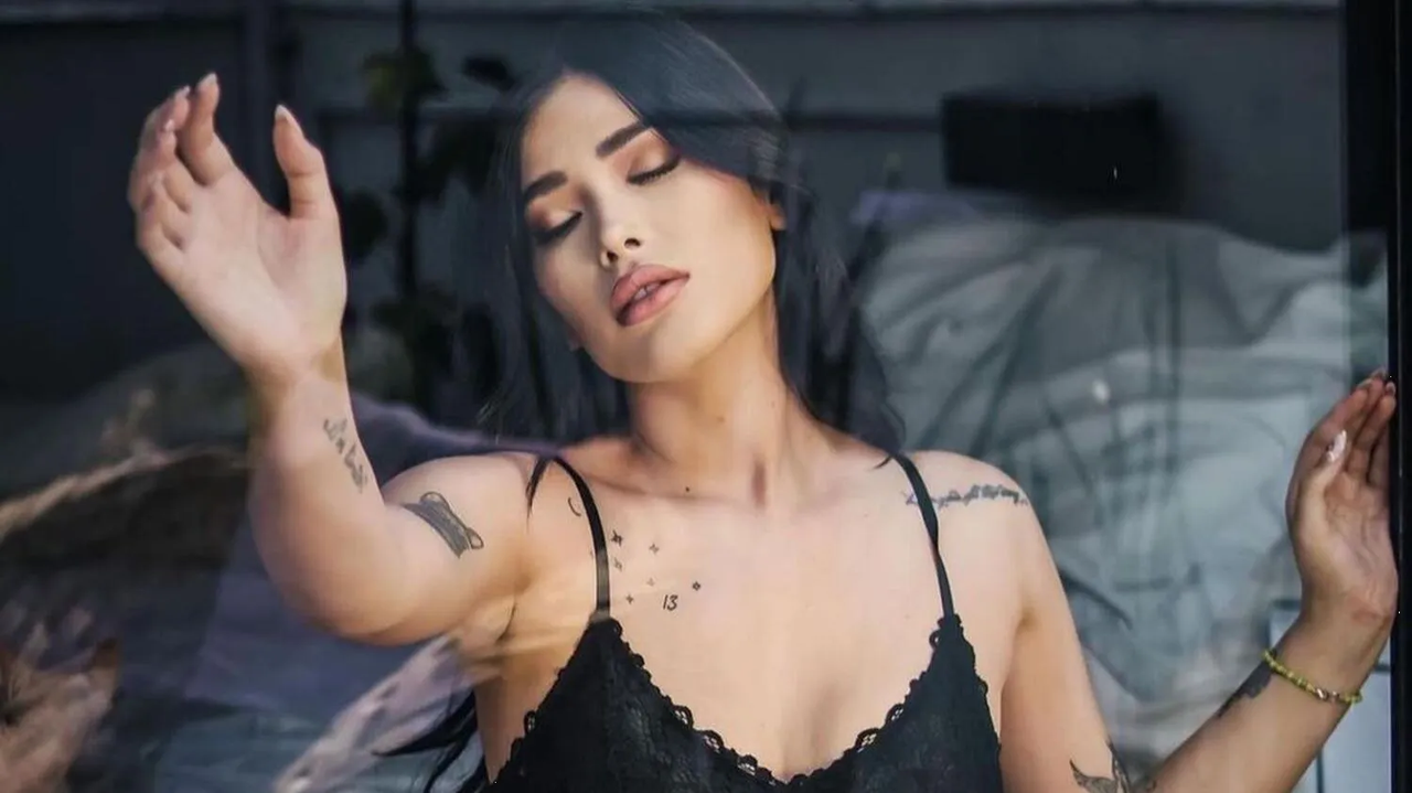 Exquisita silueta de Brenda Zambrano incendia el fin de semana