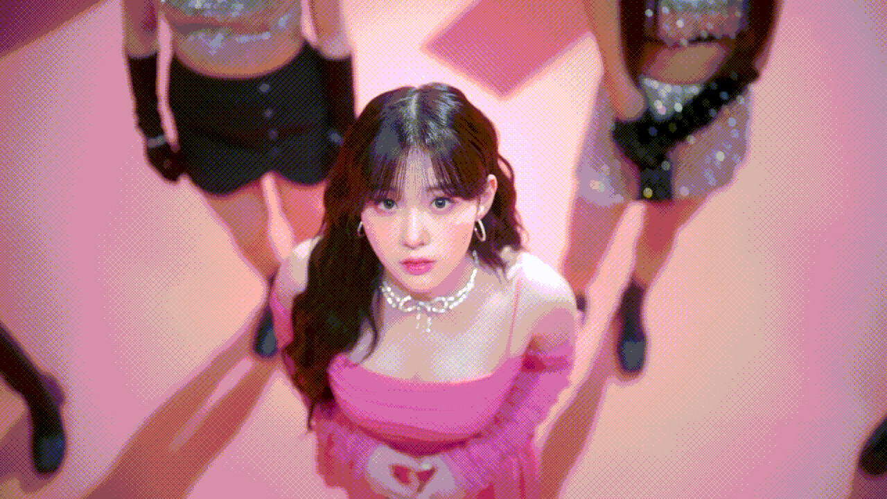 Kep1er 케플러 l 'Giddy' M_V (1080p_24fps_H264-128kbit_AAC).mp4_000184559