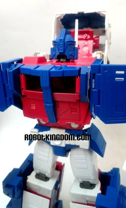 10671316_733472613405144_4485437018984427487_n