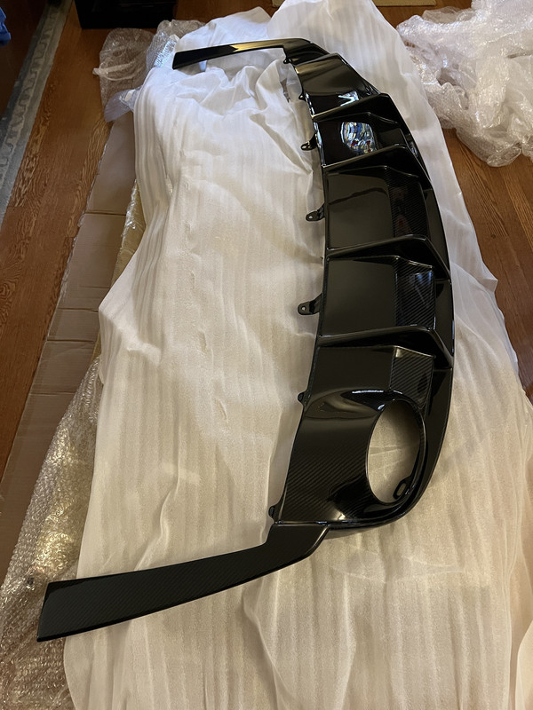 CF_Rear_Diffuser_02