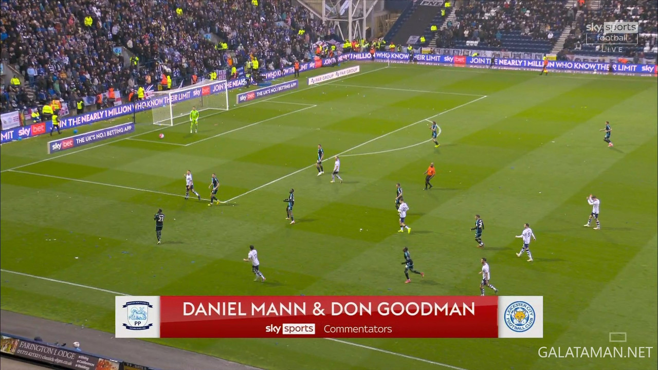 [Image: 04-29-19-55-00-Sky-Sports-Football-FHD-P...03-639.jpg]