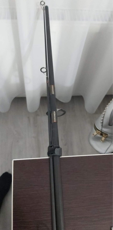 40FC059A-4337-4387-BFF4-76C98A3A01EB