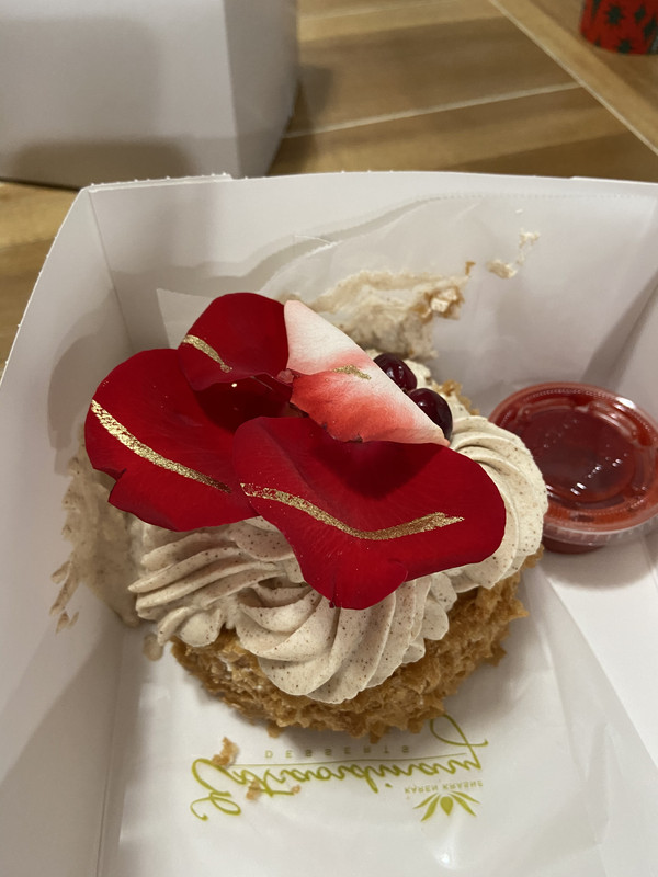 15BDA879-D22F-4467-B0C7-A69E5A218195