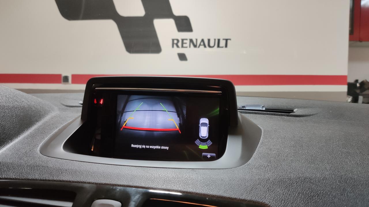 Montaż Kamery Cofania W Megane 3 Z R-Link 1 [Instrukcja] - Forum Renault Sport