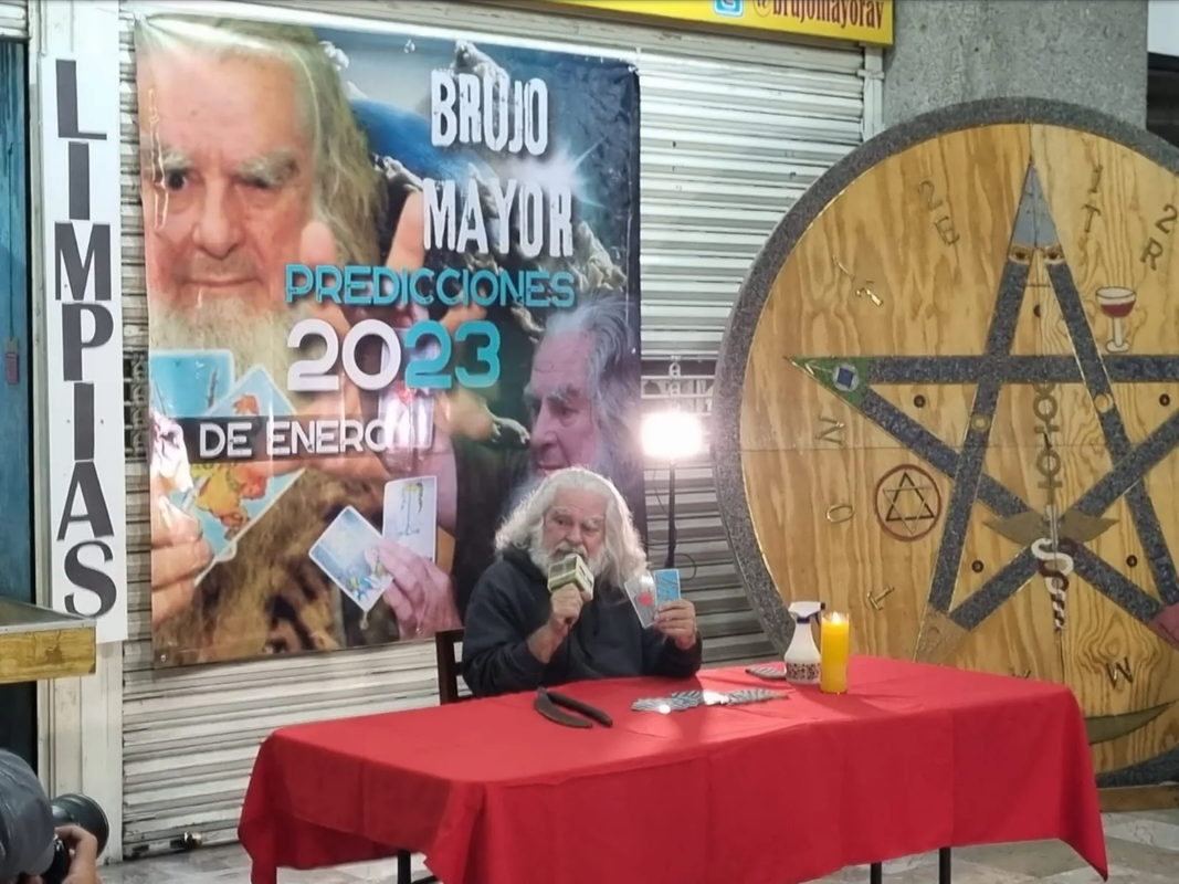 Por su estado de salud AMLO no debe reelegirse en el 2024: Brujo Mayor
