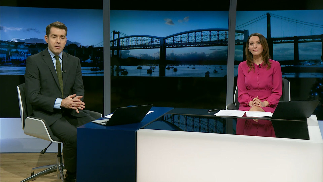 12.15 - 18.00.00 - ITV News London. The latest news in London and the..._001.ts_snapshot_00.17.798