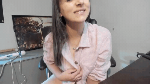 hi-cut-cutie-20250912-145957-Highlights-mp4.gif