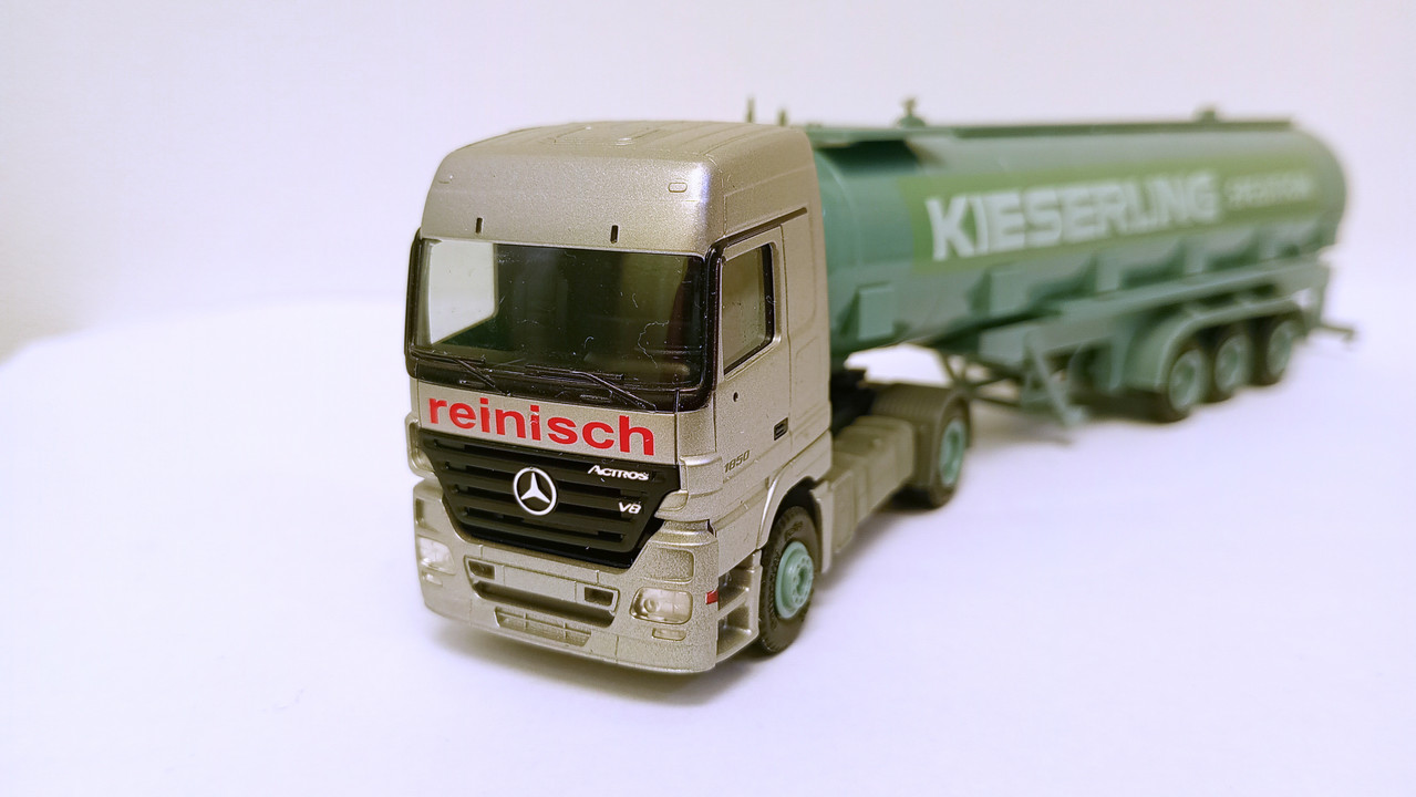 Mach (3677)