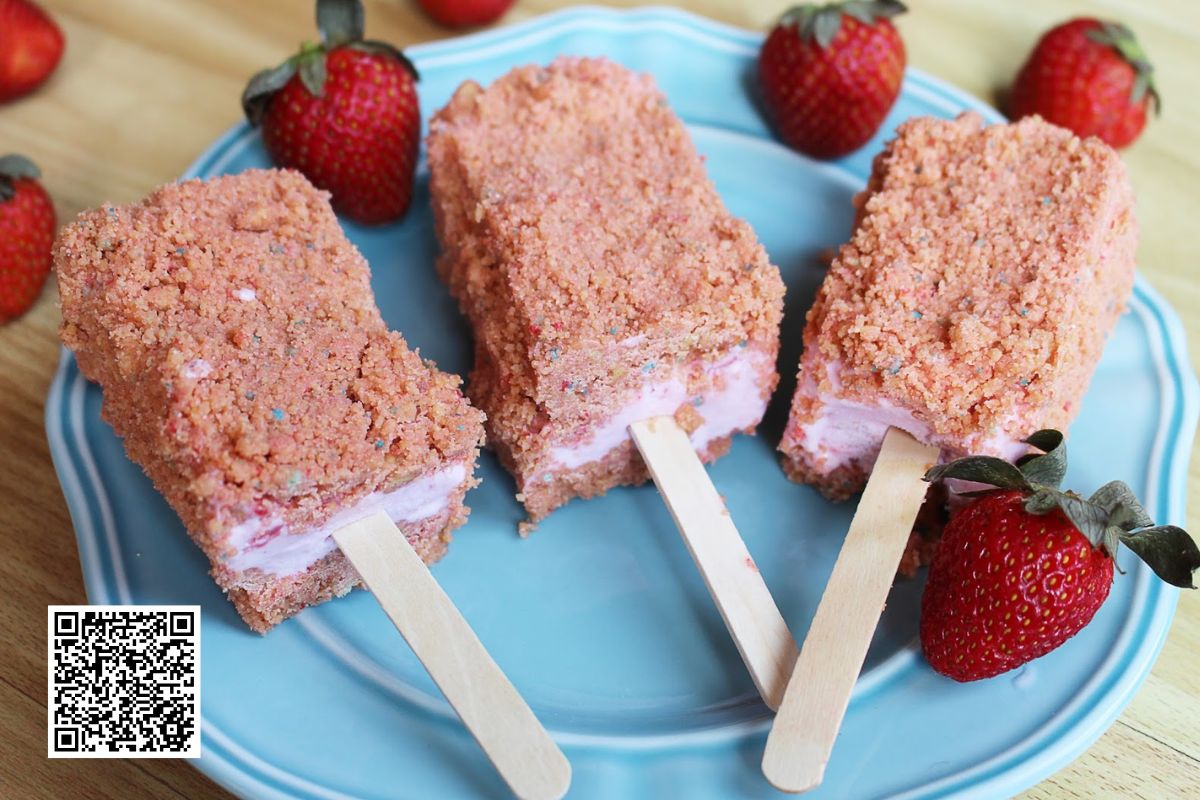 Why Strawberry Shortcake Ice Cream Bars Are a Summer Essential?