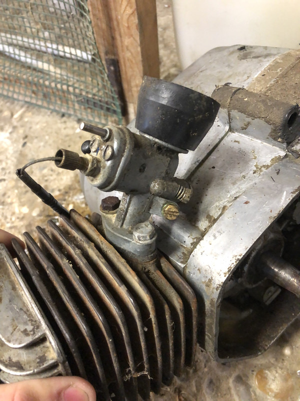 8AA270B6-9F75-4BAF-B318-410E4FC8ADD4