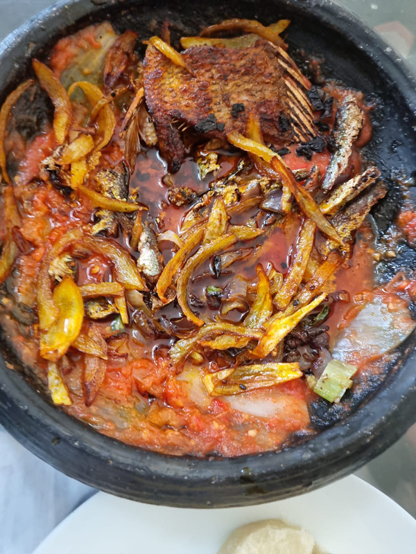 Grounded Chilli Pepper Sauce with Herrings