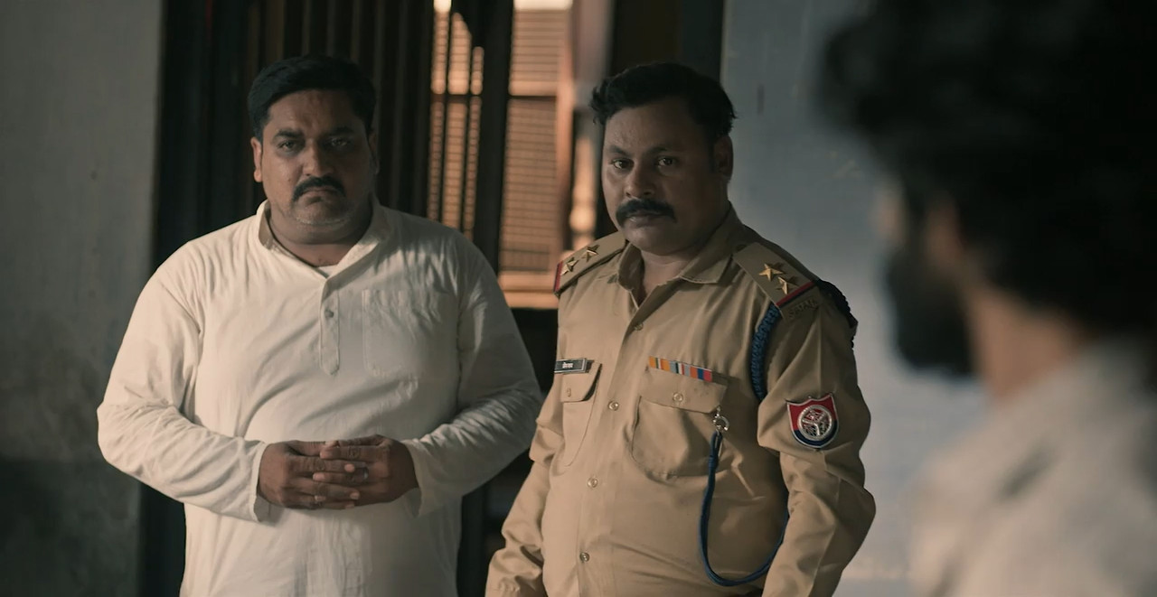 Duniya Ki Thain Thain 2026 WebRip Season 1 [Hindi] 480p 720p ESub Screenshot