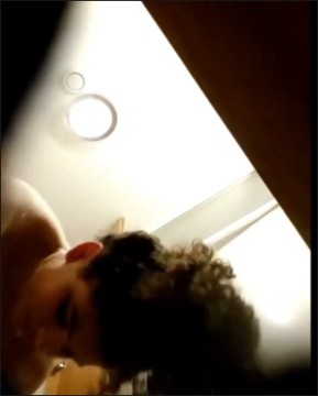 [Image: Voyeur15905082134.jpg]