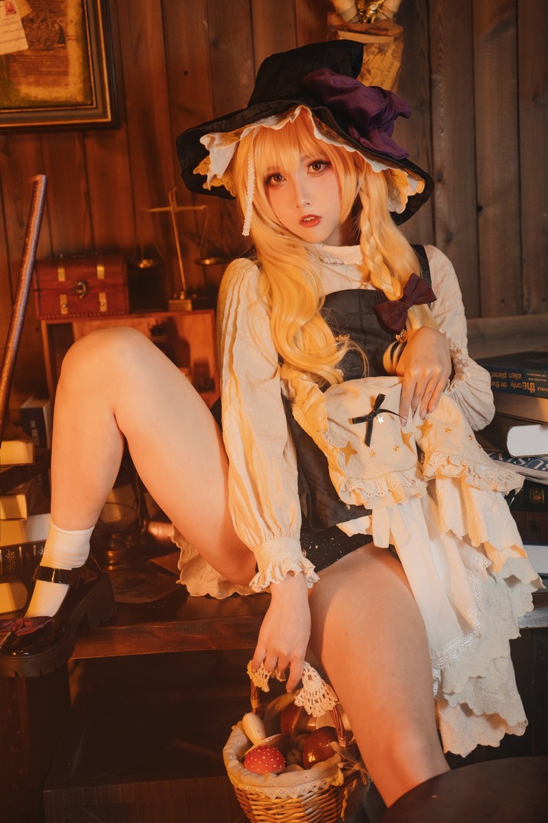 小和甜酒 Cosplay 魔理沙吃了蘑菇之后 东方Project高清图包 [41P1V-330MB]插图3
