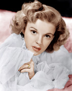 Judy-Garland-md78