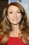 Jane-Seymour-me51