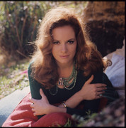 luciana-paluzzi-b18