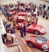 24 HEURES DU MANS YEAR BY YEAR PART ONE 1923-1969 - Page 40 57lm00-Pits-2