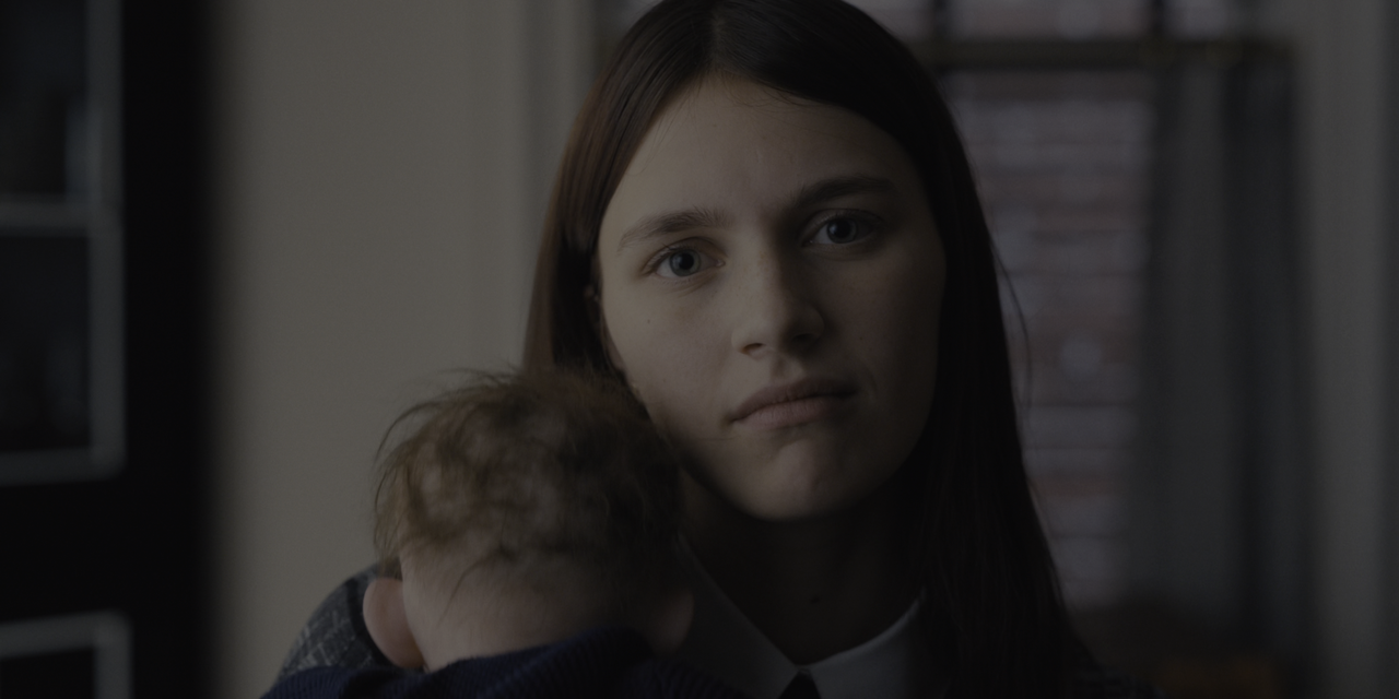 Servant.S01E01.Rinato.ITA.ENG.HDR.2160p.WEB.h.265-MeM.mkv_snapshot_16.14_[2021.01.27_21.35.03]