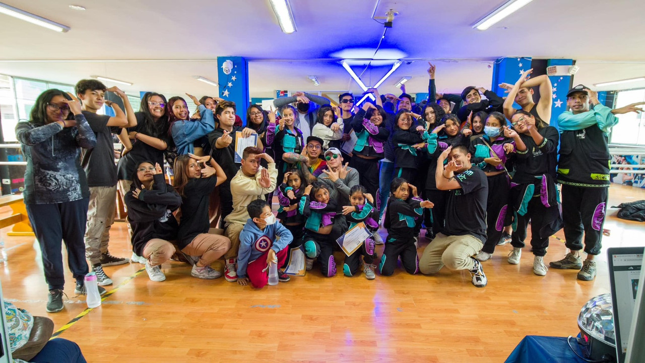 Foto de grupo Satu Dance