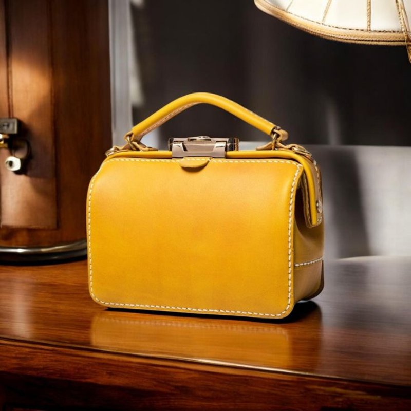 bag-yellow-doctors.jpg