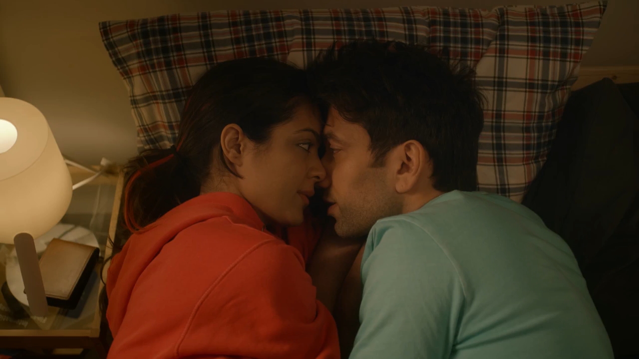 Never Kiss Your Best Friend 2020 WebRip Season 1 [Hindi + Tamil + Telugu] 480p 720p ESub Screenshot
