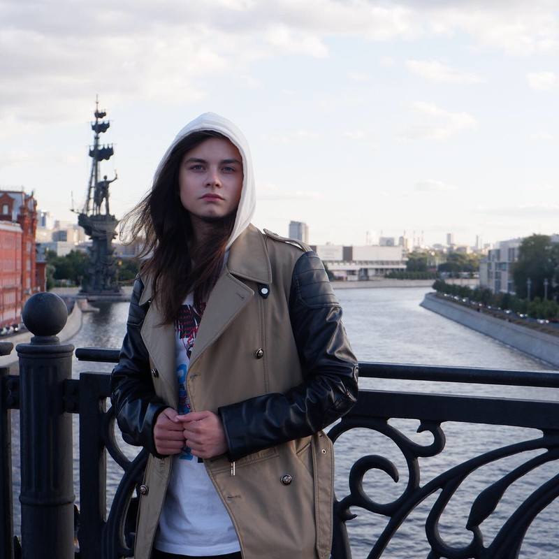 4D9B7AFF-FBD0-4650-B377-98D16DCCA23B