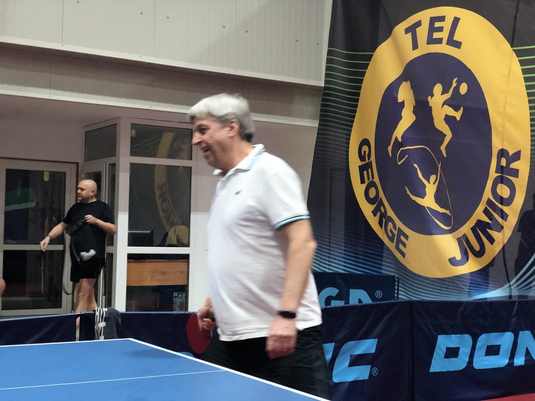 6D3E9140-0736-4C04-AE41-8BBBFCB1B02B