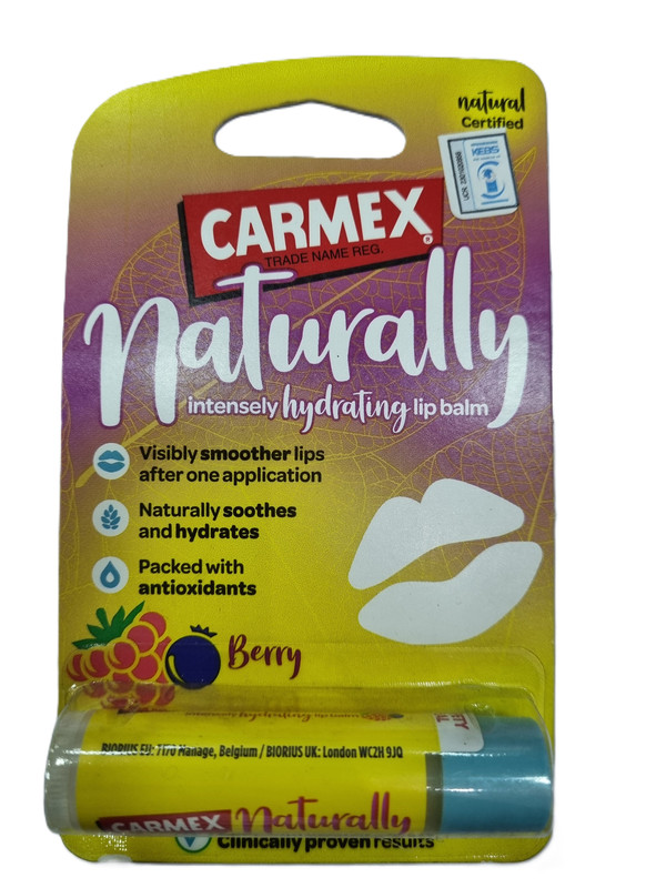 Carmex Naturally Berry