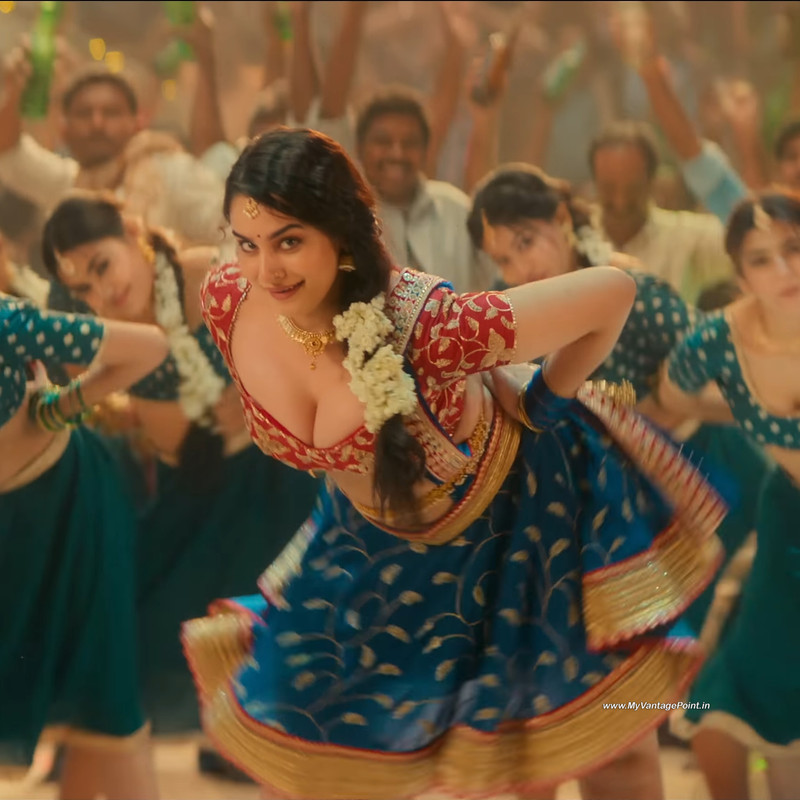 17 Ayesha Khan Hot Item Song MOTHA in Gangs of Godavari (2024)