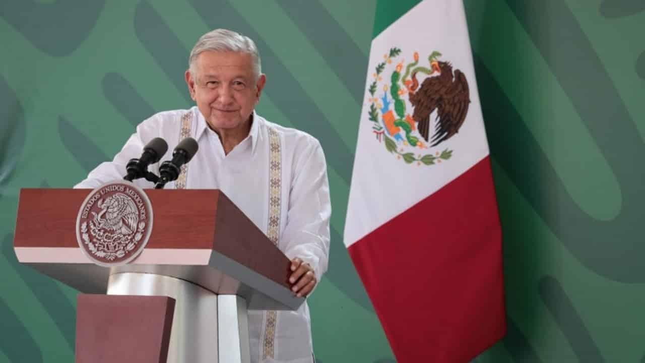 AMLO presenta acuerdo contra la inflación en México