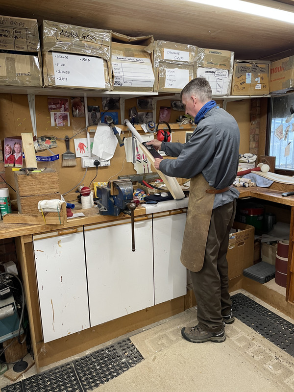 695E7954-FF14-4EA8-B41F-78151110CC5F