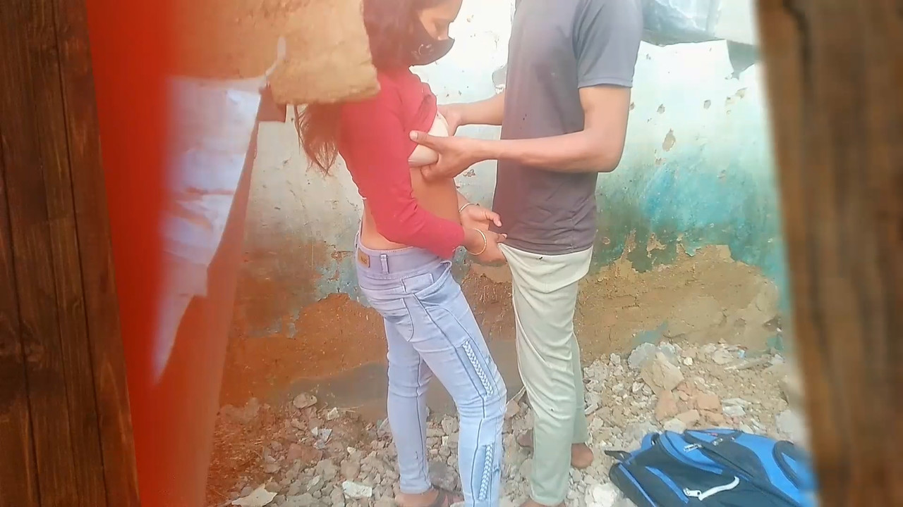 Indian Desi School Girl Sex Yoursoniya mp4 snapshot 01 24 000 — Postimages