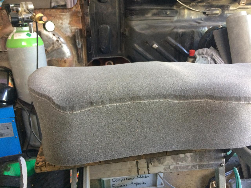 2A390CB2-A8FD-44B7-90D0-A128FDF54E5C