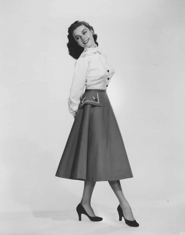 Elaine_Stewart_a61