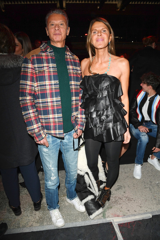 Anna Dello Russo avec célibataire  