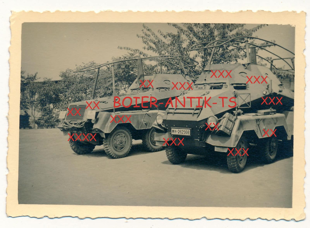 FOTO 2 WK PANZER SPÄHWAGEN VERSCHIEDENE MODELLE