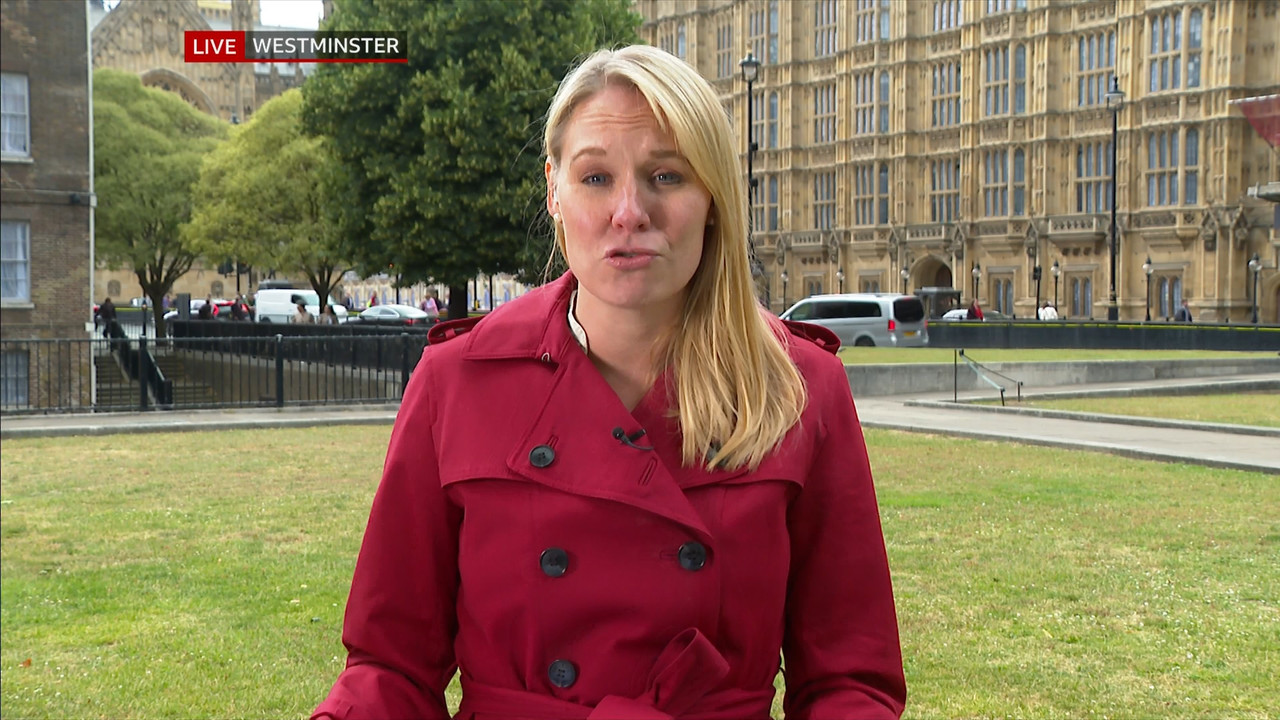 07.04 - 13.30.00 - BBC Wales Today. News and weather from BBC Wales. ....ts_snapshot_12.30.421