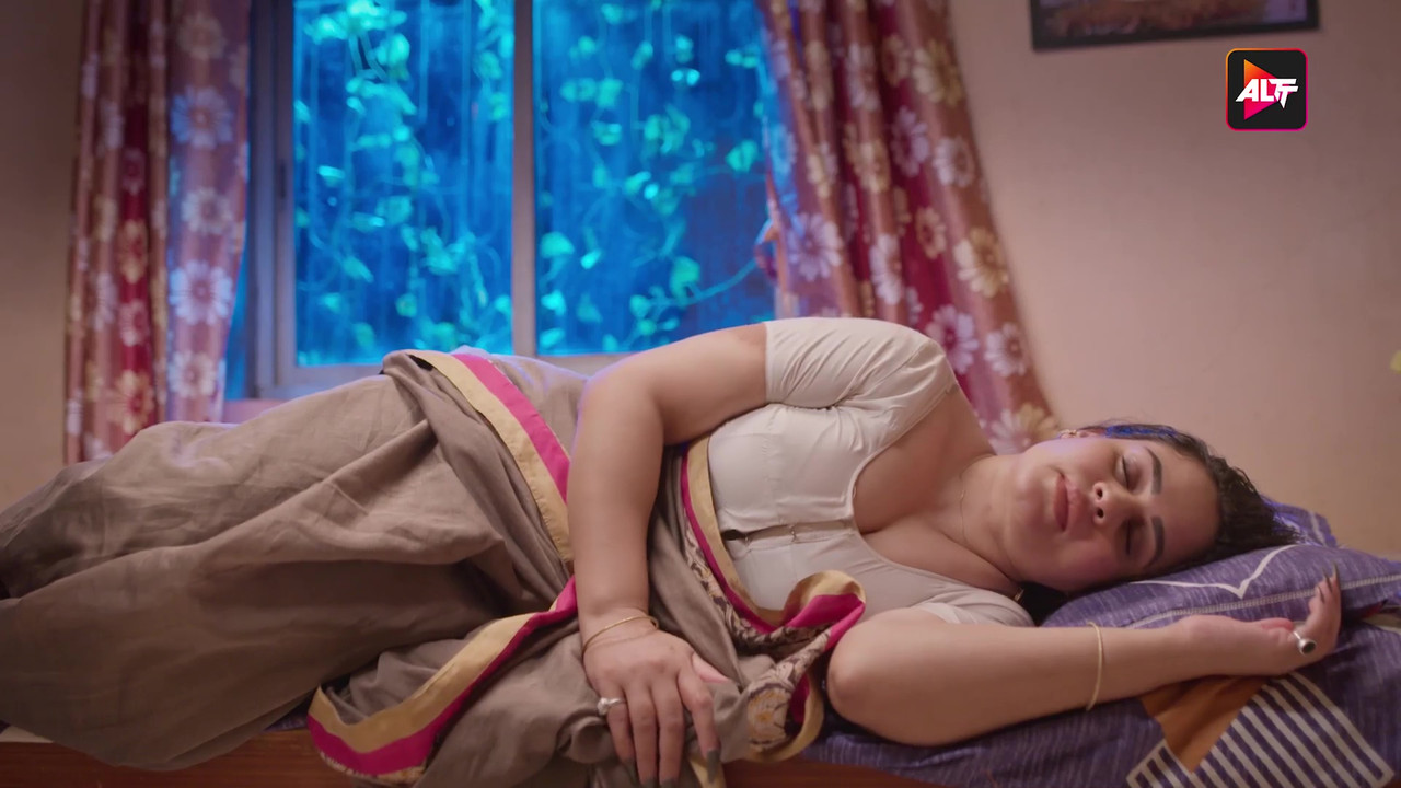 vlcsnap-2025-03-21-03h01m00s173